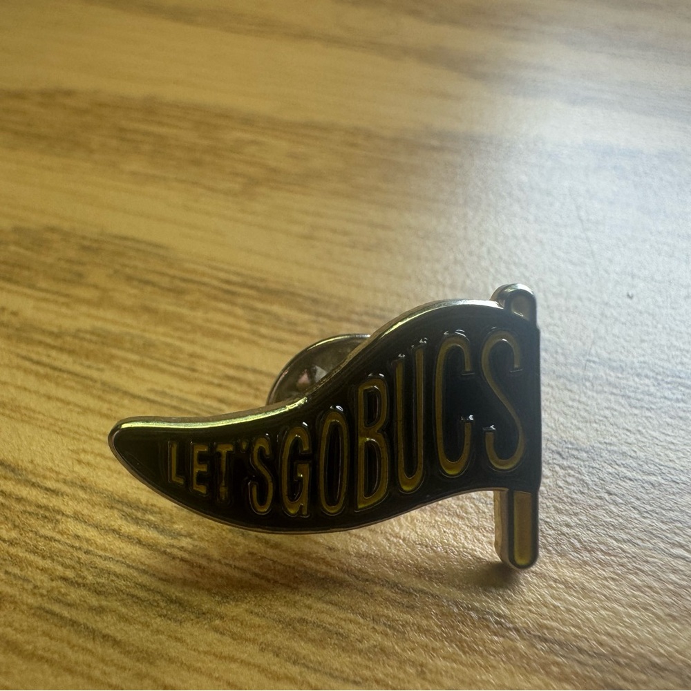 Pittsburgh Pirates Let's Go Bucs Pin